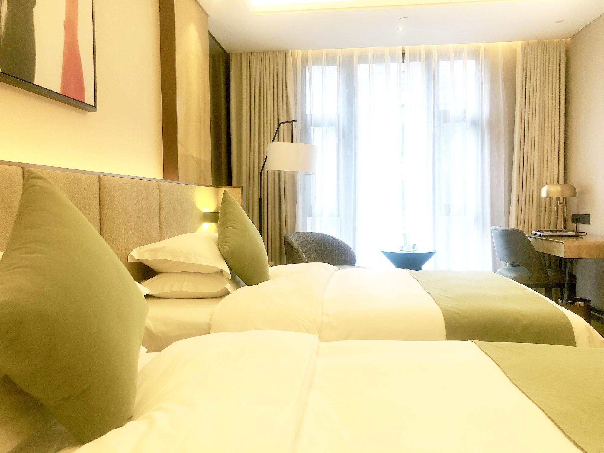 รามาดา เลอซาน Hotel เล่อซาน ภายนอก รูปภาพ