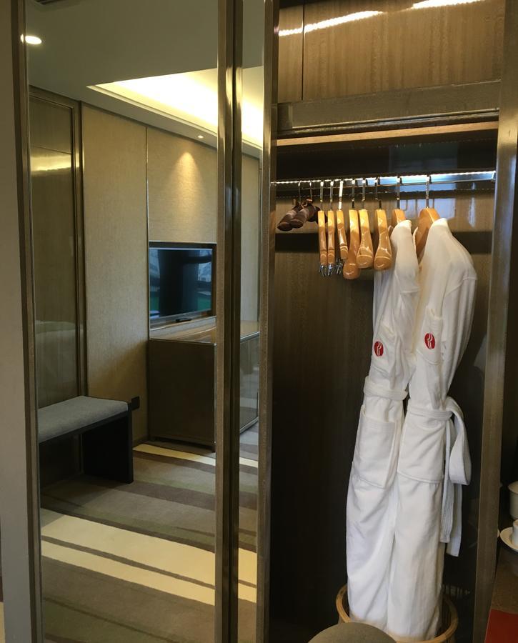 รามาดา เลอซาน Hotel เล่อซาน ภายนอก รูปภาพ