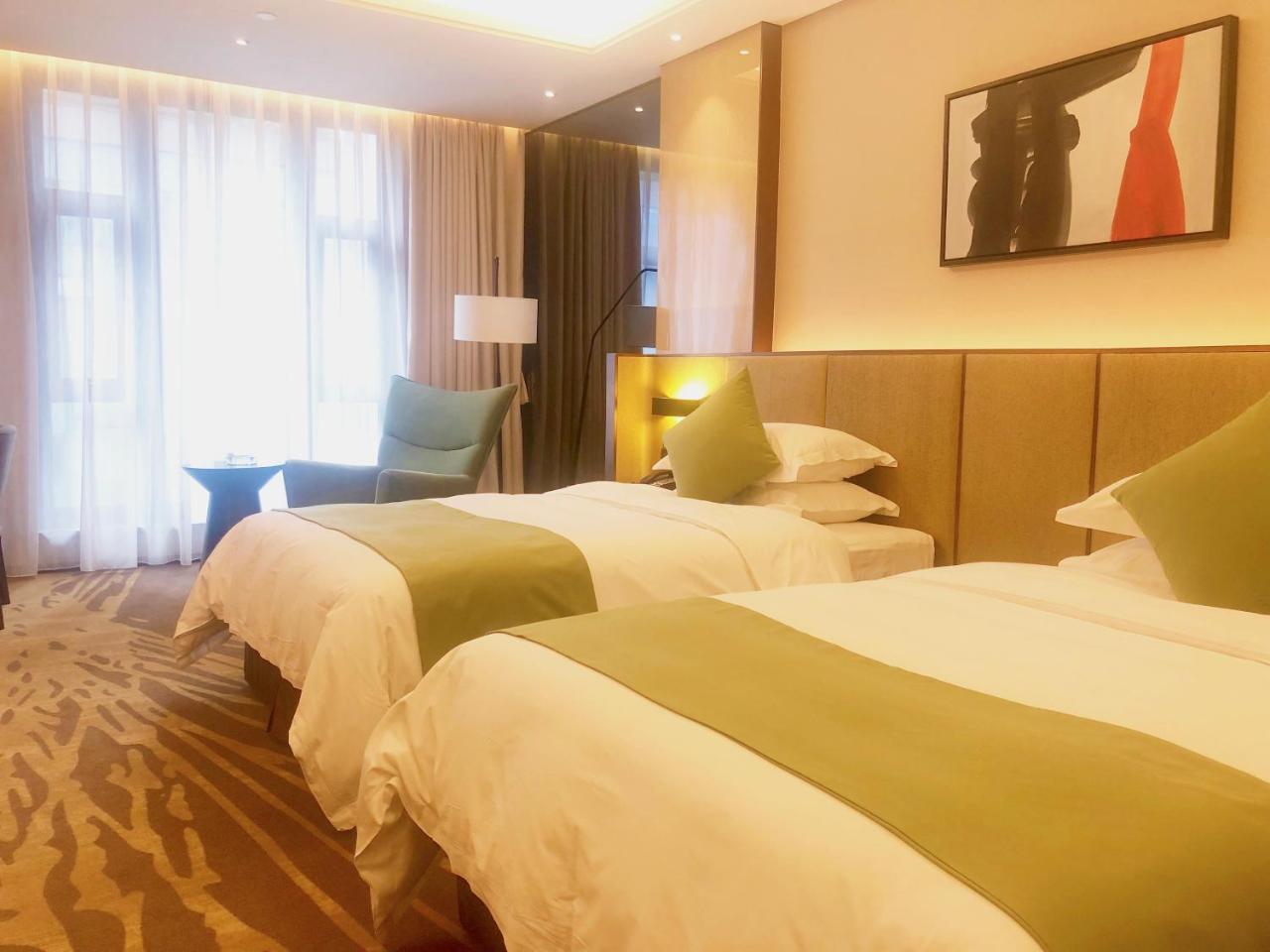 รามาดา เลอซาน Hotel เล่อซาน ภายนอก รูปภาพ