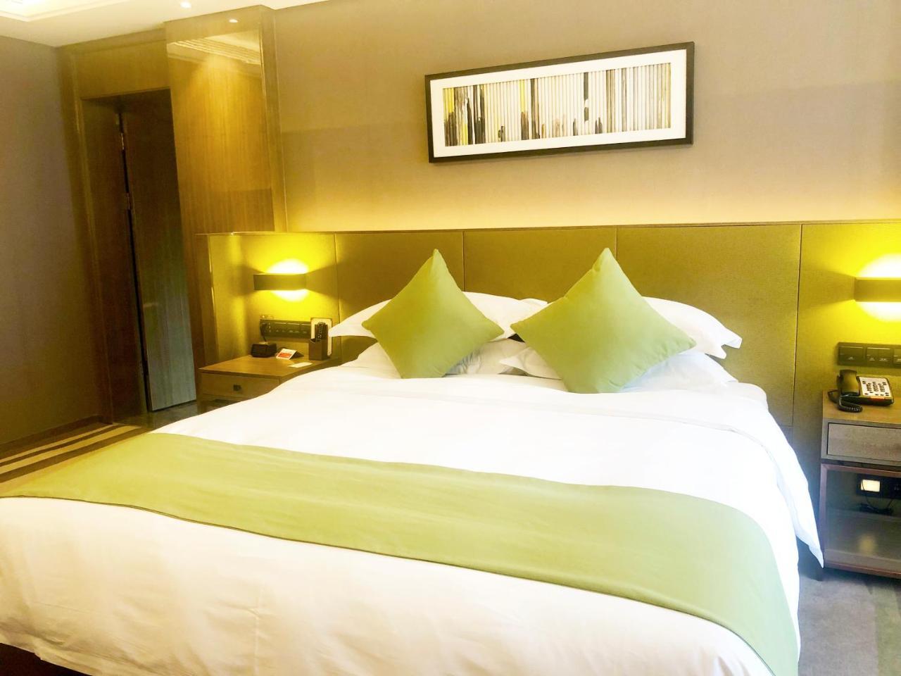 รามาดา เลอซาน Hotel เล่อซาน ภายนอก รูปภาพ